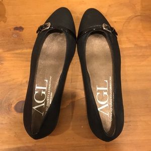 Beautiful never worn AGL leather shoes size 36